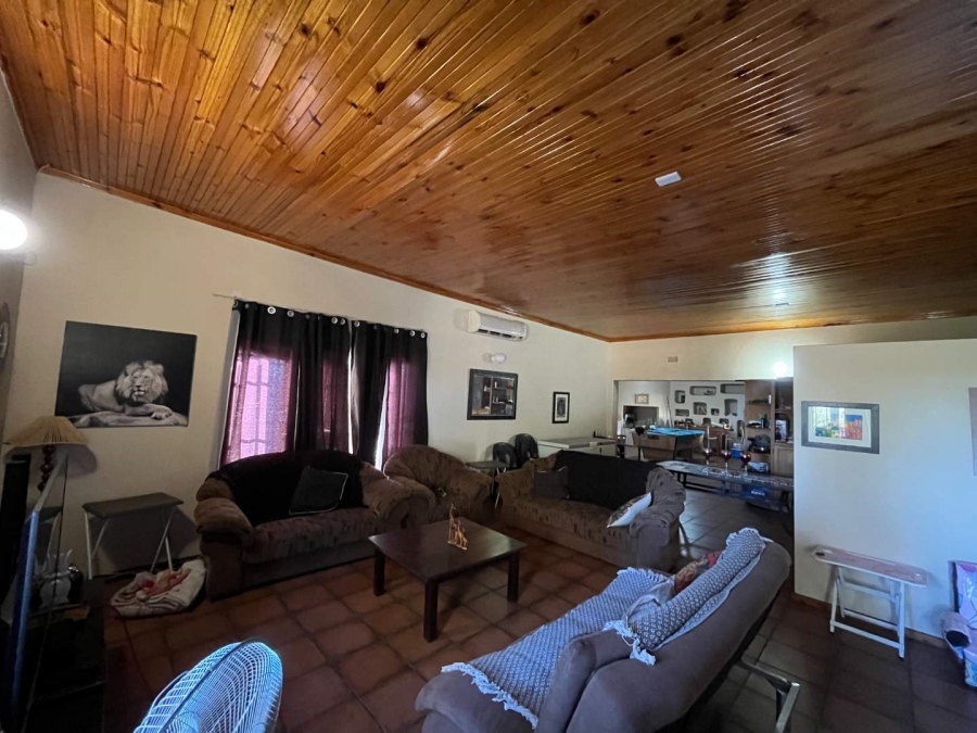 3 Bedroom Property for Sale in Kakamas Northern Cape